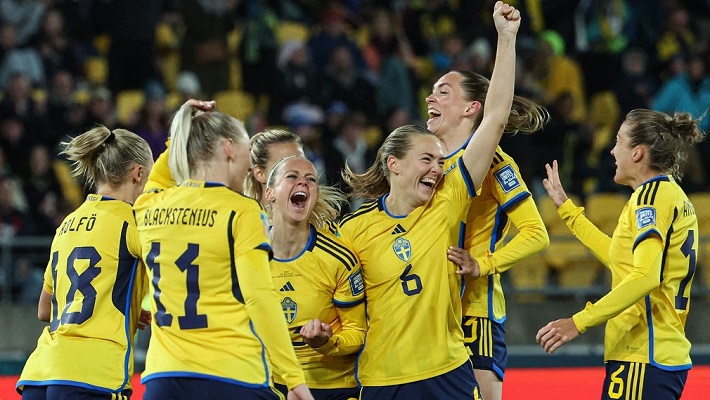 Suecia aplastó a Italia y es la primera clasificada del grupo de Argentina