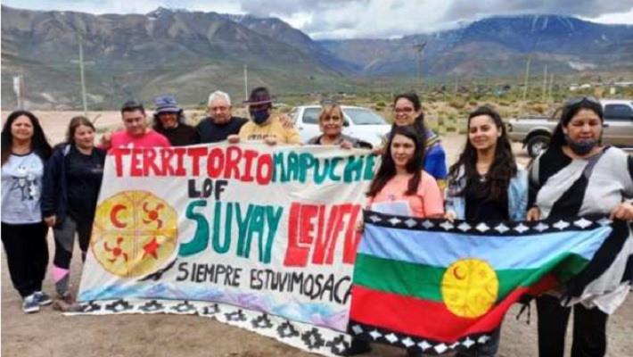 Turismo, petróleo y política: los intereses detrás de las tierras que reconocen como ocupación mapuche