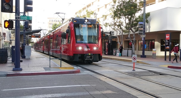 Cómo traerá Mendoza las nuevas duplas del Metrotranvía donadas por San Diego USA