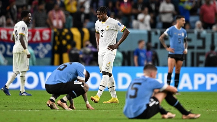 A Uruguay no le alcanzó el triunfo sobre Ghana y se queda fuera del Mundial
