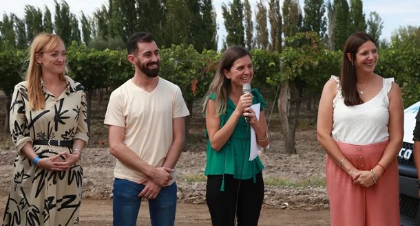 ANSES: presentaron el nuevo régimen de jubilación para trabajadores de viñas