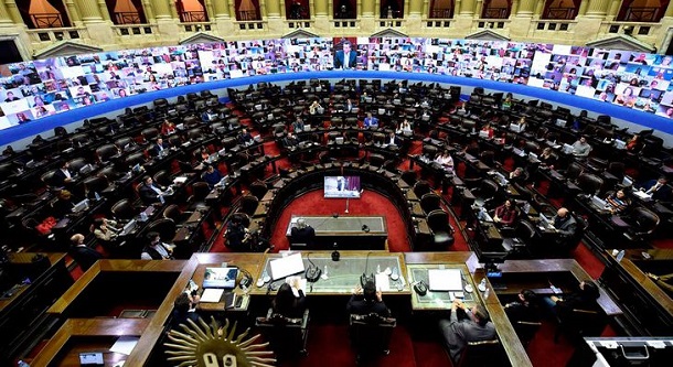 Congreso: últimos días de mayoría peronista y puja por los cargos