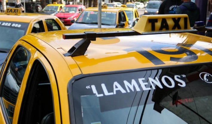 Aumentaron las tarifas de taxis y remises en Mendoza: cómo quedaron los nuevos valores