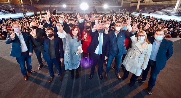 Los Fernández, Alberto y Cristina cerraron la campaña nacional del FdT en Tecnópolis