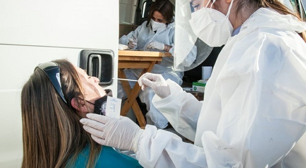 Mendoza sumó 445 nuevos casos de coronavirus y 15 muertes