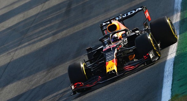 Fórmula 1: Bottas ganó el sprint, pero Verstappen larga adelante