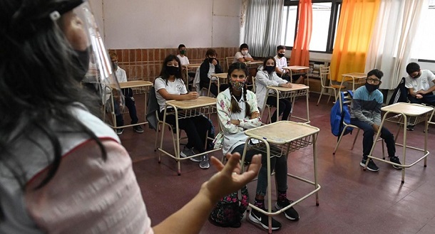 ¿Cómo se aplicará en Mendoza la extensión horaria en escuelas primarias?