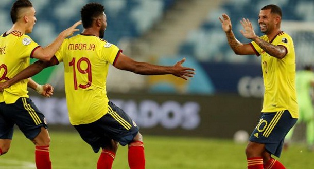 Colombia le ganó a Ecuador con una jugada preparada 
