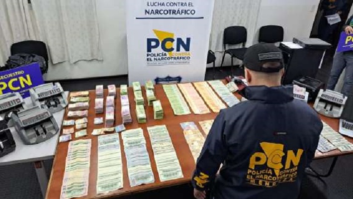 Detuvieron al jefe de la Policía Federal en Mendoza por una averiguación de cohecho