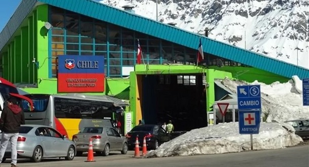 Paso a Chile: desde enero los turistas podrán cruzar por vía terrestre