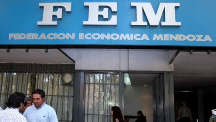 La Federación Económica de Mendoza dice que la medida del Gobierno nacional de otorgar un bono fue inconsulta.