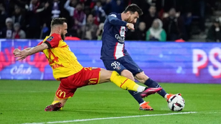 Fútbol de alto vuelo: Messi anotó un golazo en el PSG tras una asistencia de lujo de Mbappé