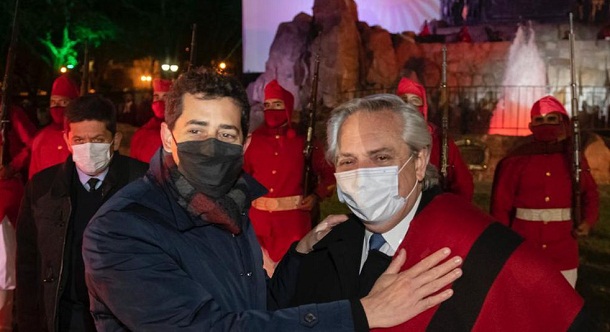 "Ponchazo" de los gauchos de Güemes en Salta: tras el desplante que sufrieron en el acto bicentenario