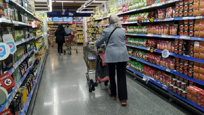 Precios: supermercadistas piden "prudencia" en la remarcación y confían en "señales" del Gobierno