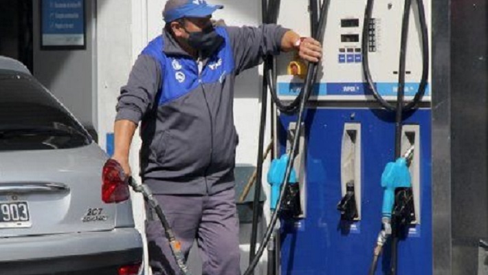 YPF aumentó los precios de sus combustibles