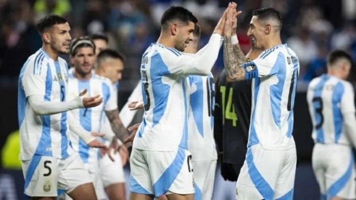 En el primer partido del año, la Selección Argentina le ganó 3-0 a El Salvador en Estados Unidos