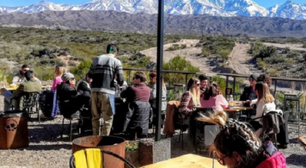 Mendoza pone las fichas en el turismo nacional para aguantar la crisis