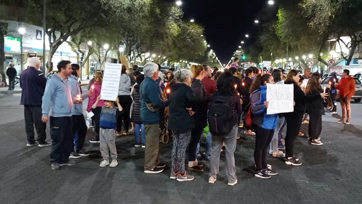 El Colectivo de Discapacidad de San Rafael realizó una marcha de silencio en la noche del jueves