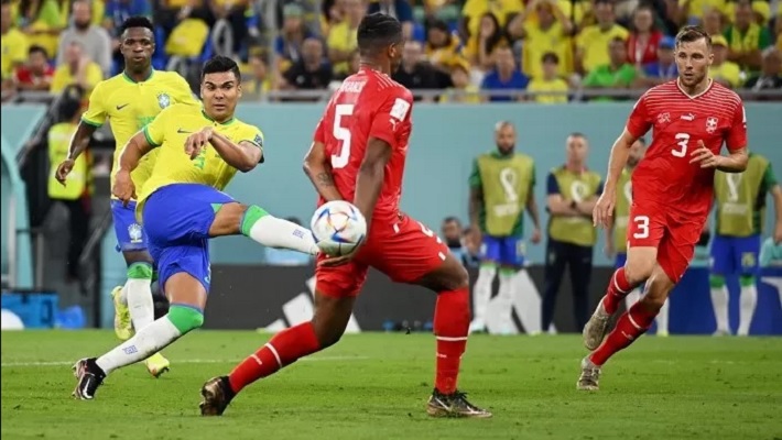 Casemiro sacó su versión más determinante en ataque para darle el triunfo a Brasil