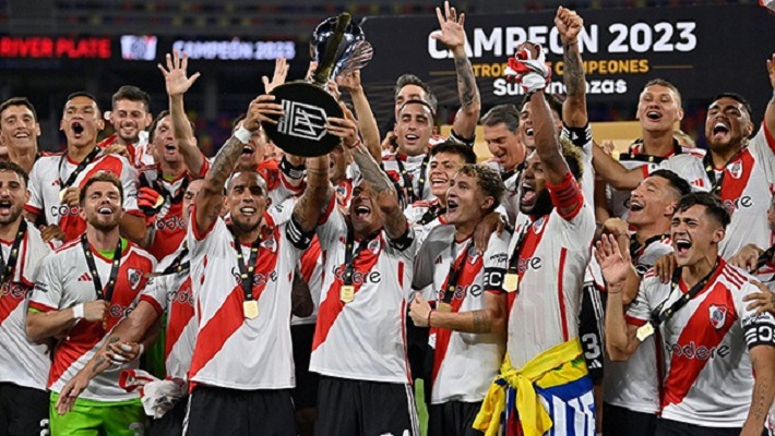 River Plate se quedó con el Trofeo de Campeones al derrotar 2 a 0 a Rosario Central